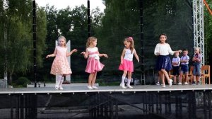 Танец мальчиков (С.Лазарев - Это все она)