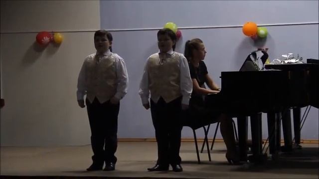 Адель и Дамир Бутины, Крылатые качели смотреть онлайн