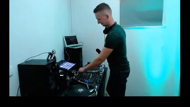 NEVER Club Retro Mix!!! смотреть онлайн