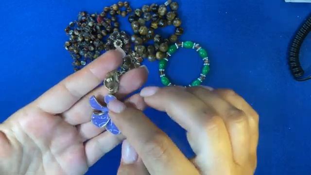 Ремонт коллекционной броши Coro смотреть онлайн