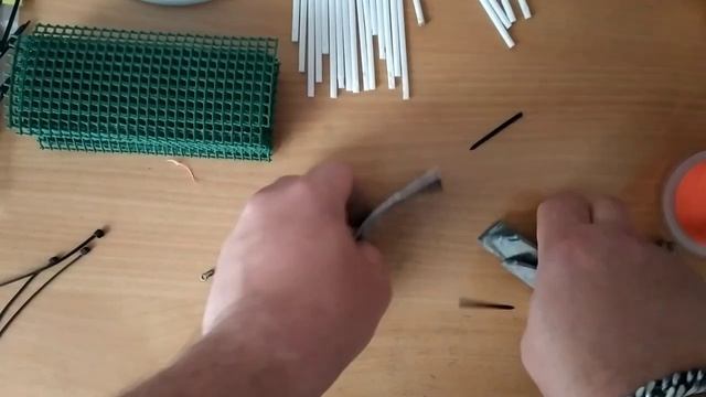 Кормушки для рыбалки своими руками