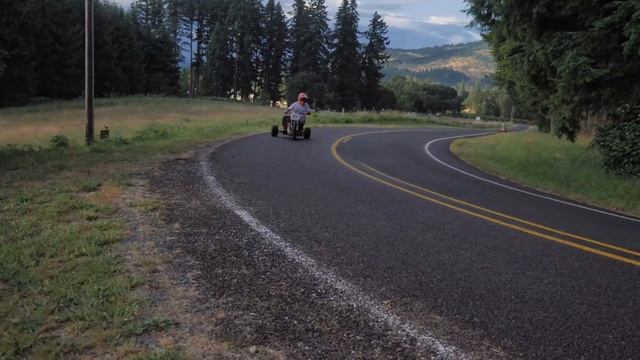 Crazy Power Wheels Builds and Drift Trike Go Full Send! смотреть онлайн