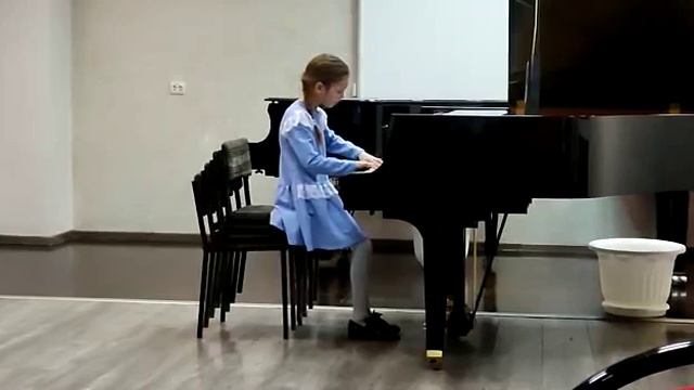 Моя внучка Настя (Анастасия Маратовна) на репетеции 2-го декабря 2022 года. Видео Нусратуллина Ф.Г. смотреть онлайн