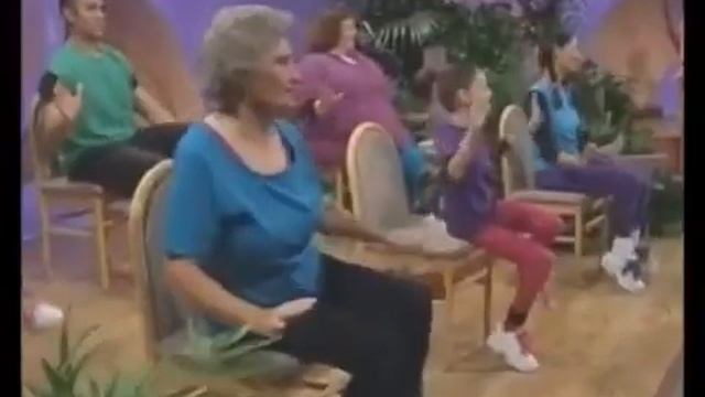 СИРТАКИ НА СТУЛЬЯХ смотреть онлайн