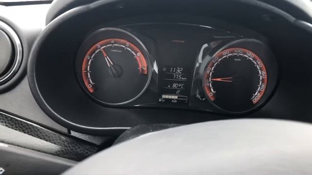 Тест автомобилей модельного ряда LADA. Субъективная оценка уровня комфорта при движении по трассе. смотреть онлайн