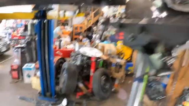 Ford Escape SE Steering Rack and Pinion Replacing смотреть онлайн