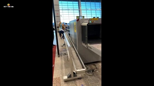Airport HURGHADA EGYPT / Flughafen HURGHADA ÄGYPTEN #ägypten #hurghada #egypt смотреть онлайн