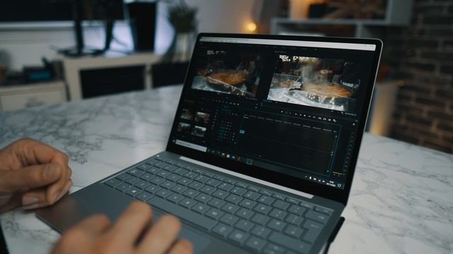 Adobe Photoshop & Premiere Pro TEST on Microsoft Surface Laptop GO смотреть онлайн
