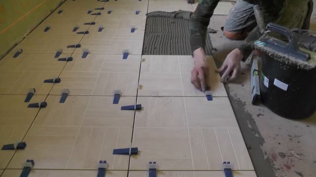 Укладка плитки с помощью СВП смотреть онлайн