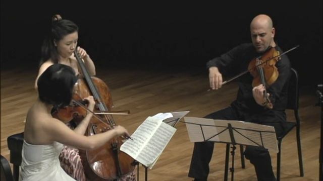 E. Dohnanyi : Serenade in C major for String Trio, Op.10 | Ensemble OPUS смотреть онлайн
