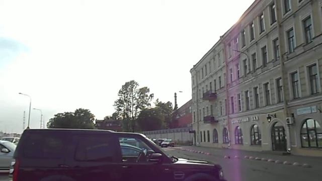 Свердловская наб, 14. Прилегающая территория смотреть онлайн