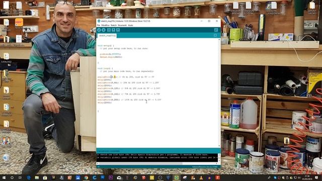PROGRAMMARE ARDUINO, SCRITTURA DELLO SKETCH смотреть онлайн