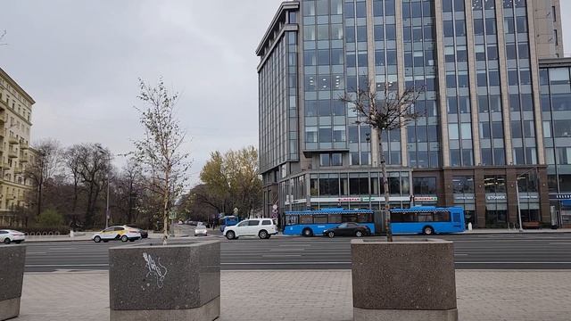 Москва. Ленинский проспект. Ноябрь 2022 года. смотреть онлайн