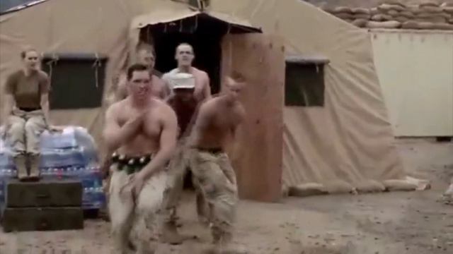 Между нами тает Лёд)) смотреть онлайн