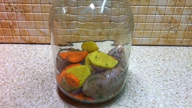 КУРИЦА В БАНКЕ - ПАЛЬЧИКИ ОБЛИЖЕШЬ. ПРОЩЕ БЛЮДА НЕ БЫВАЕТ. КУРИЦА В СОБСТВЕННОМ СОКУ. Простой рецеп смотреть онлайн