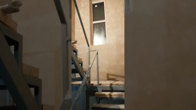 Штукатурка стены под обои. Из гипсовый штукатурки Форман 12 марки.. смотреть онлайн