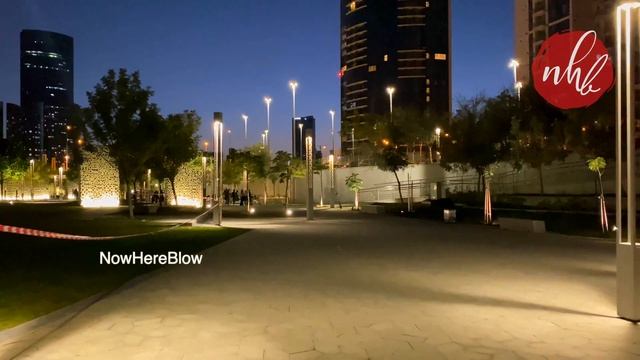 Reem Central Park Abu Dhabi | Family Park in Al Reem Island | Abu Dhabi UAE - 4K смотреть онлайн