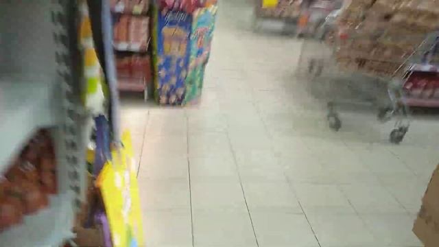 Закупка для Володи. Обзор цен Универсала и Светофора