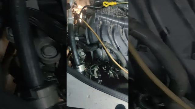 как снять генератор с Рено Дастер