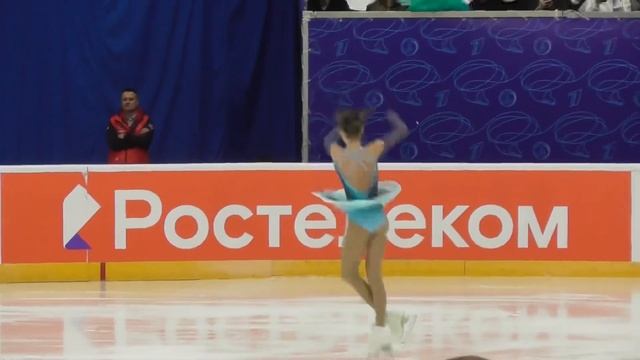 Софья Акатьева с тройным акселем. Контрольные прокаты. Короткая программа 24.09.22 смотреть онлайн