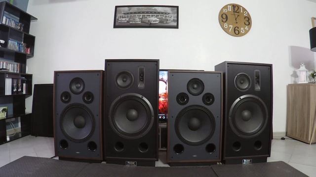 Bass Test Magnat Transpuls 1500 Vs Eltax PWR 1959 Who Is The Boss ?? смотреть онлайн