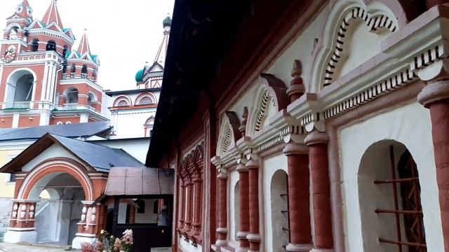 Звенигород, Саввино - Сторожевский монастырь смотреть онлайн