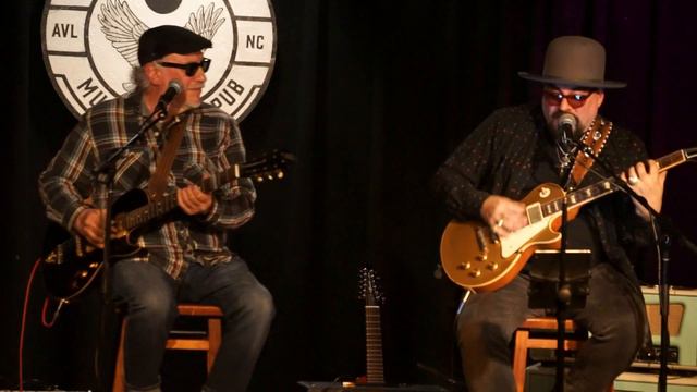 Jimmy Vivino & Bob Margolin @ The Grey Eagle: "20% Alcohol" (JB Hutto) (Partial) смотреть онлайн