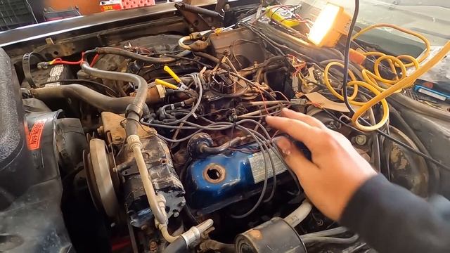 SEIZED Ford Gran Torino Elite will it RUN & DRIVE after 29 years? - Vice Grip Garage EP89 смотреть онлайн