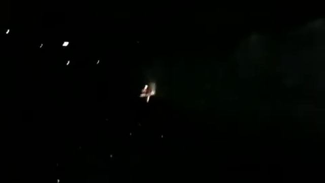 Is there anybody out there? / Nobody Home / Vera / Bring The Boys Back Home - Roger Waters смотреть онлайн