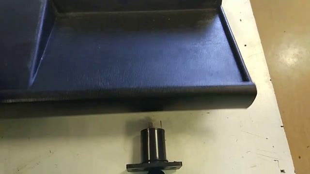 Как установить и подключить видеорегистратор на примере ВАЗ 2107 без висящих проводов смотреть онлайн