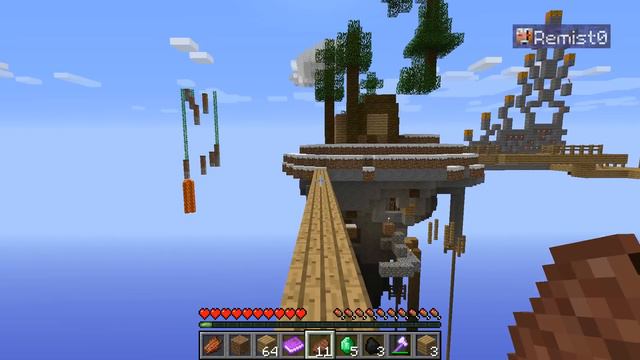 КРИПЕР ПЕРЕД НОСОМ! Minecraft. Sky Survival. смотреть онлайн