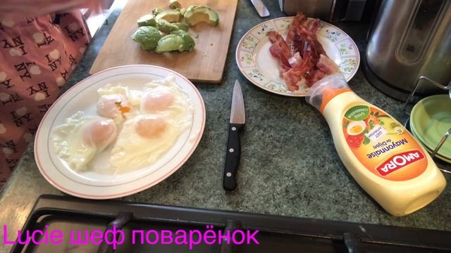 Бутерброд с яйцом пашот как приготовить яйца Бенедикт смотреть онлайн