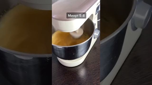 Шоколадный бисквит из 4 ингредиентов смотреть онлайн