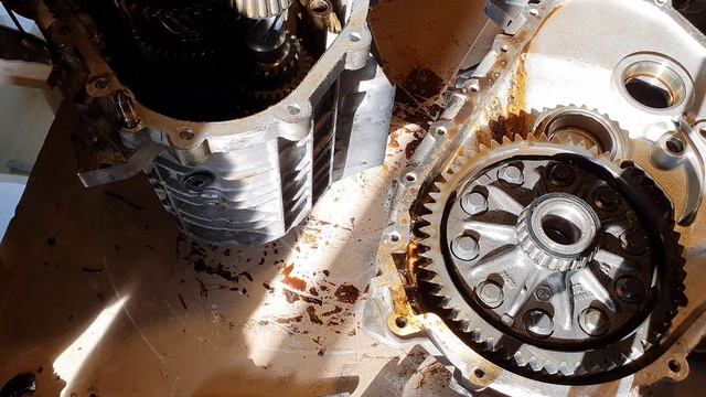 Stripping the Transmission to See What FAILED [Ford Transit Connect] смотреть онлайн