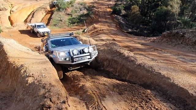 Powerlines Track - Western Australia - Toyota Prado 120 Series Off-Road - 4K смотреть онлайн