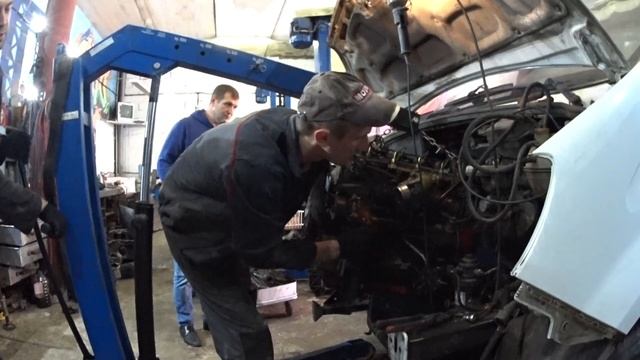 Потекла прокладка поддона Газель Cummins 2.8. Устранение причины.