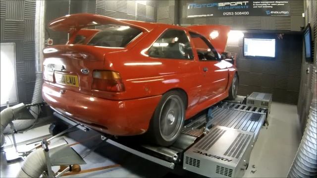Ford Escort RS Cosworth On the Dyno at Motorsport Developments In Blackpool Lancashire смотреть онлайн