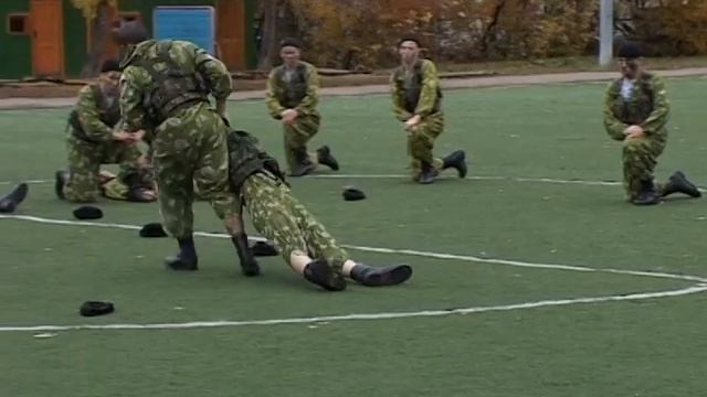 Евгений Дмитриев - Финал военно-спортивной игры смотреть онлайн