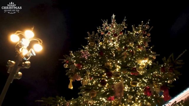 Christmas atmosphere 4k - scenic Winter Relaxation Film with Top Christmas Songs of All Time смотреть онлайн