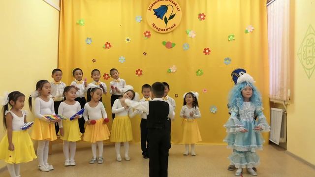 Вальс-шутка Д. Шостоковича. Шумовой оркестр старшая группа, дирижёр Ядрихинский Айсен смотреть онлайн