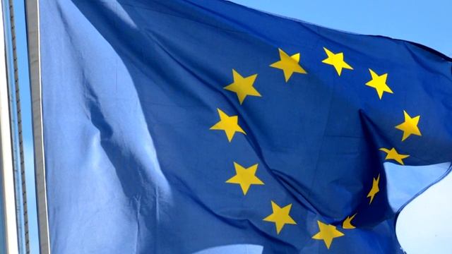 Только что сообщили! ЕС боится вводить ценовой потолок из-за «темного флота» России смотреть онлайн