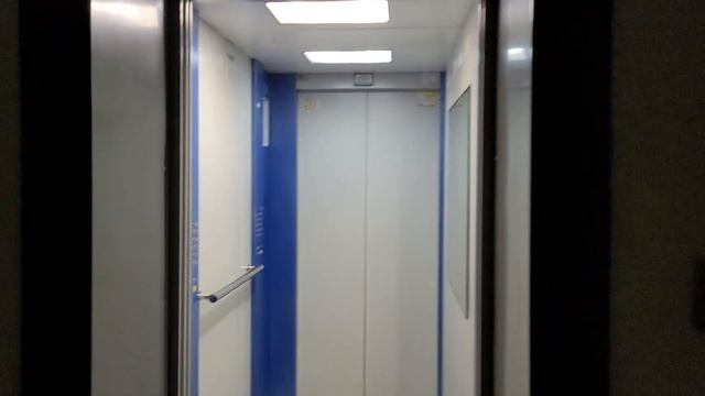 ?Двусторонний лифт КМЗ 2011 года // пр. Строителей, 1а (г. Владимир) смотреть онлайн
