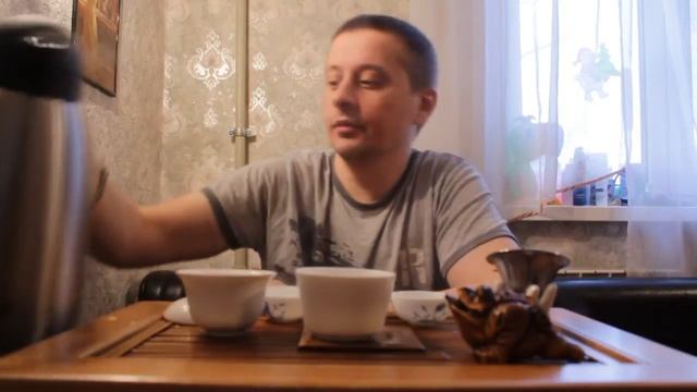 Зелёный чай Тегуанинь, заварка зелёного чая проливом пинча смотреть онлайн