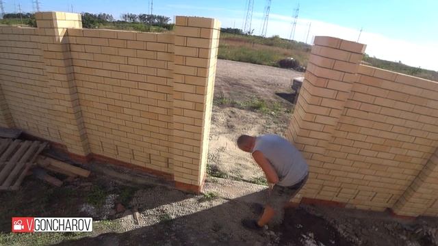 Штукатурка стен  Ролет  Заливка столбов и крыльца Будни Южной столицы