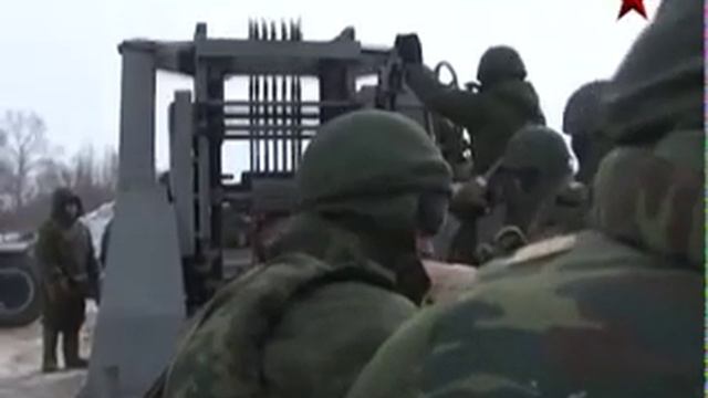 Военные предотвратили диверсию на ж/д путях смотреть онлайн