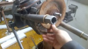 КИА СПЕКТРА  ЗАМЕНА ПЕРЕДНИХ АМОРТИЗАТОРОВ