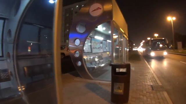 Автобусные остановки с кондиционером в Дубаи смотреть онлайн
