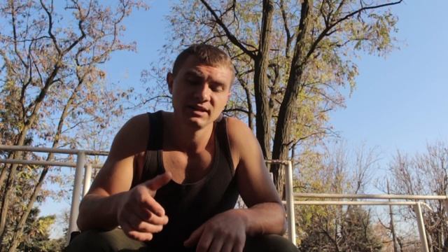 Как увеличить отжимания на брусьях? Секретный приём. смотреть онлайн