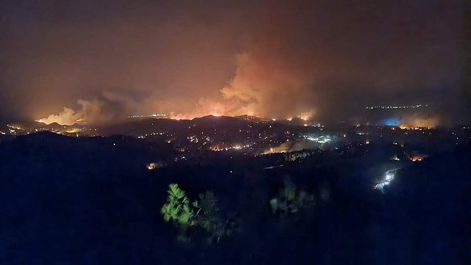 Родос в огне! Лесные пожары тушит российская авиация
#Greece #Rhodes #forestfire