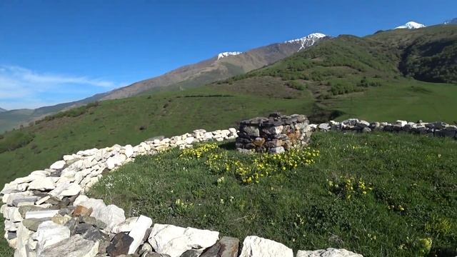 ДОСТОПРИМЕЧАТЕЛЬНОСТИ Северной Осетии CAUCAS TOURS Владикавказ Что посмотреть? Джиппинг Горы Кавказ